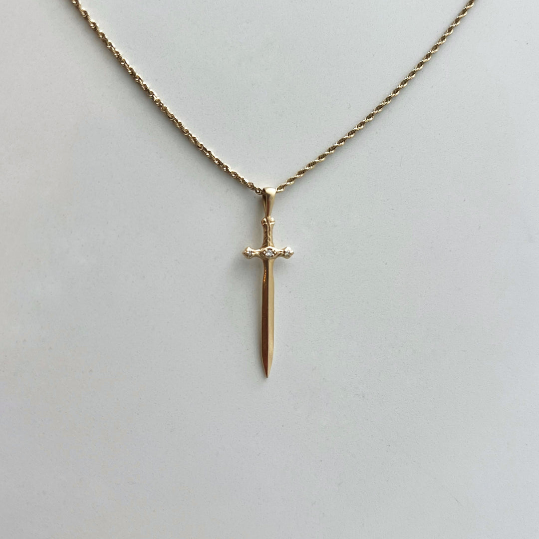 The Sword Pendant – Amer New York